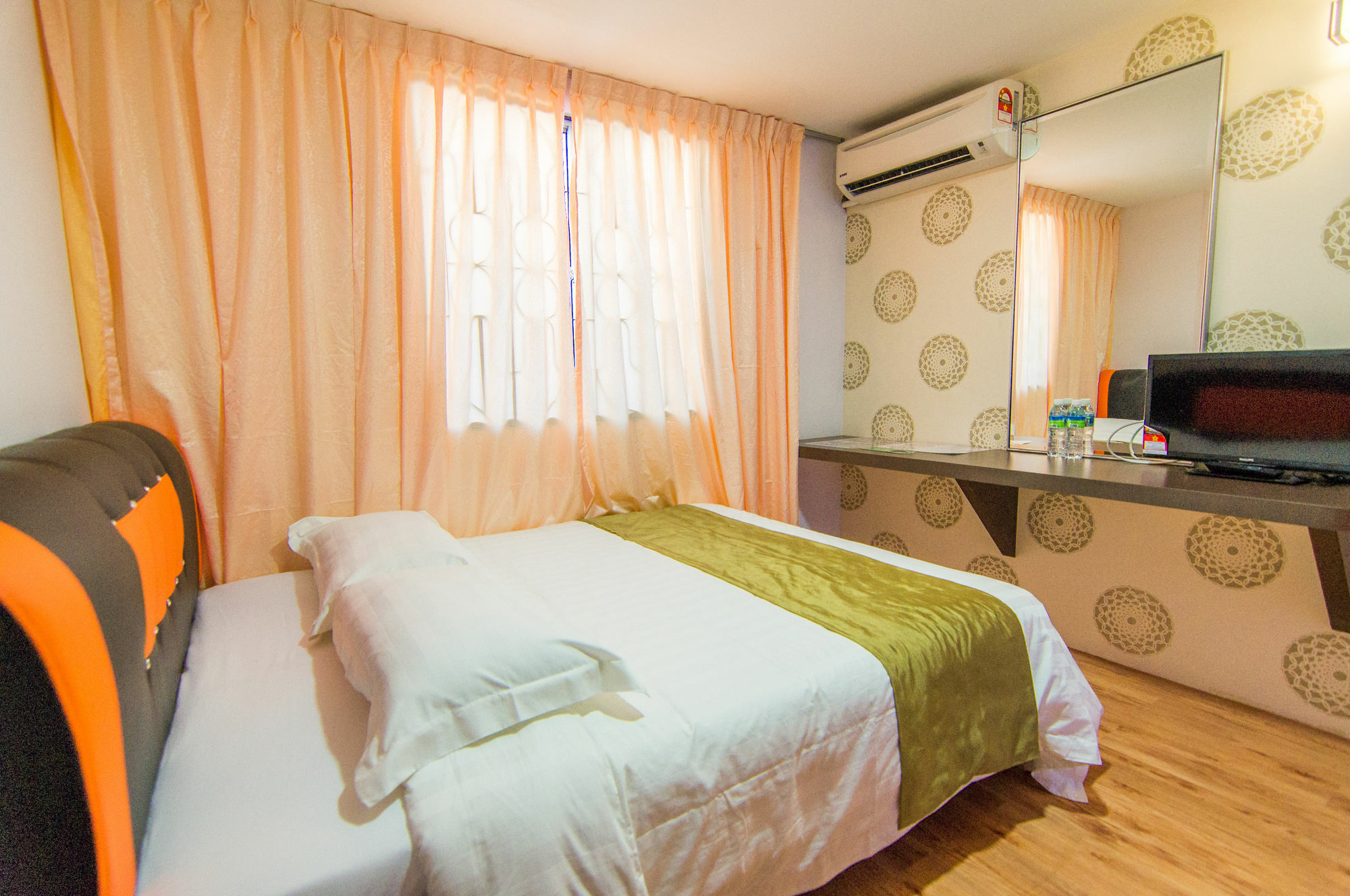Tkl Hotel Johor Bahru Extérieur photo